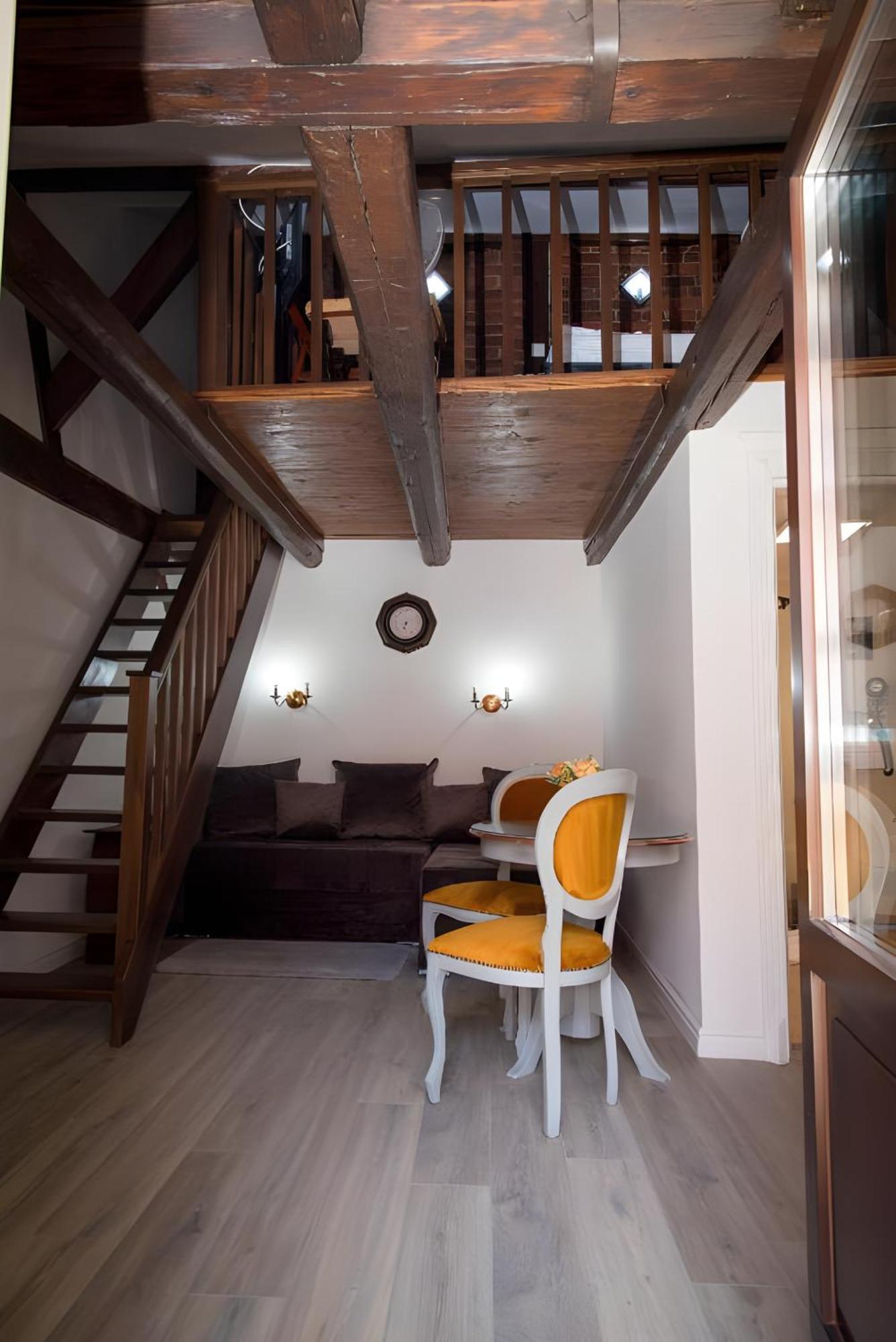 Cochet House Sibiu Aparthotel Exterior photo
